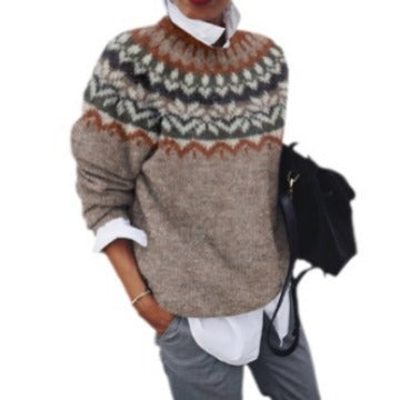 Chic Digital Print Round Neck Knit Sweater