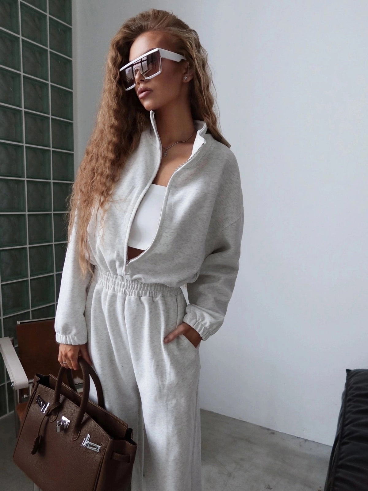 Women's Long-Sleeve Zip-Front Collared Jumpsuit