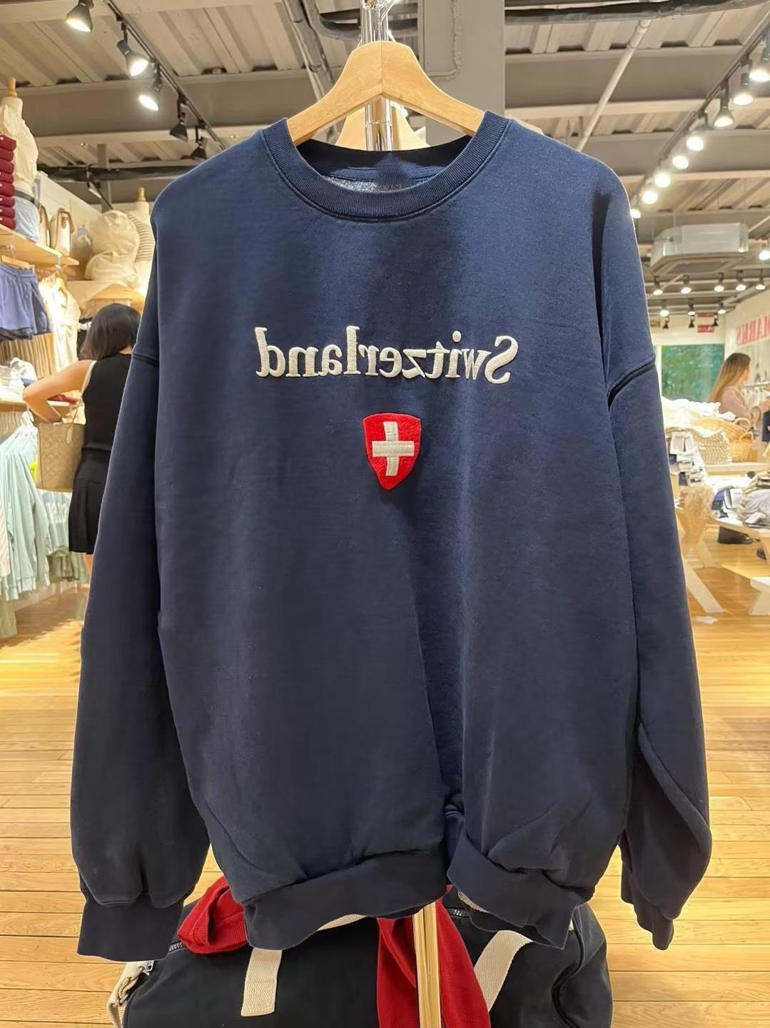 Embroidered Flag Long Sleeve Baggy Pullover Sweater