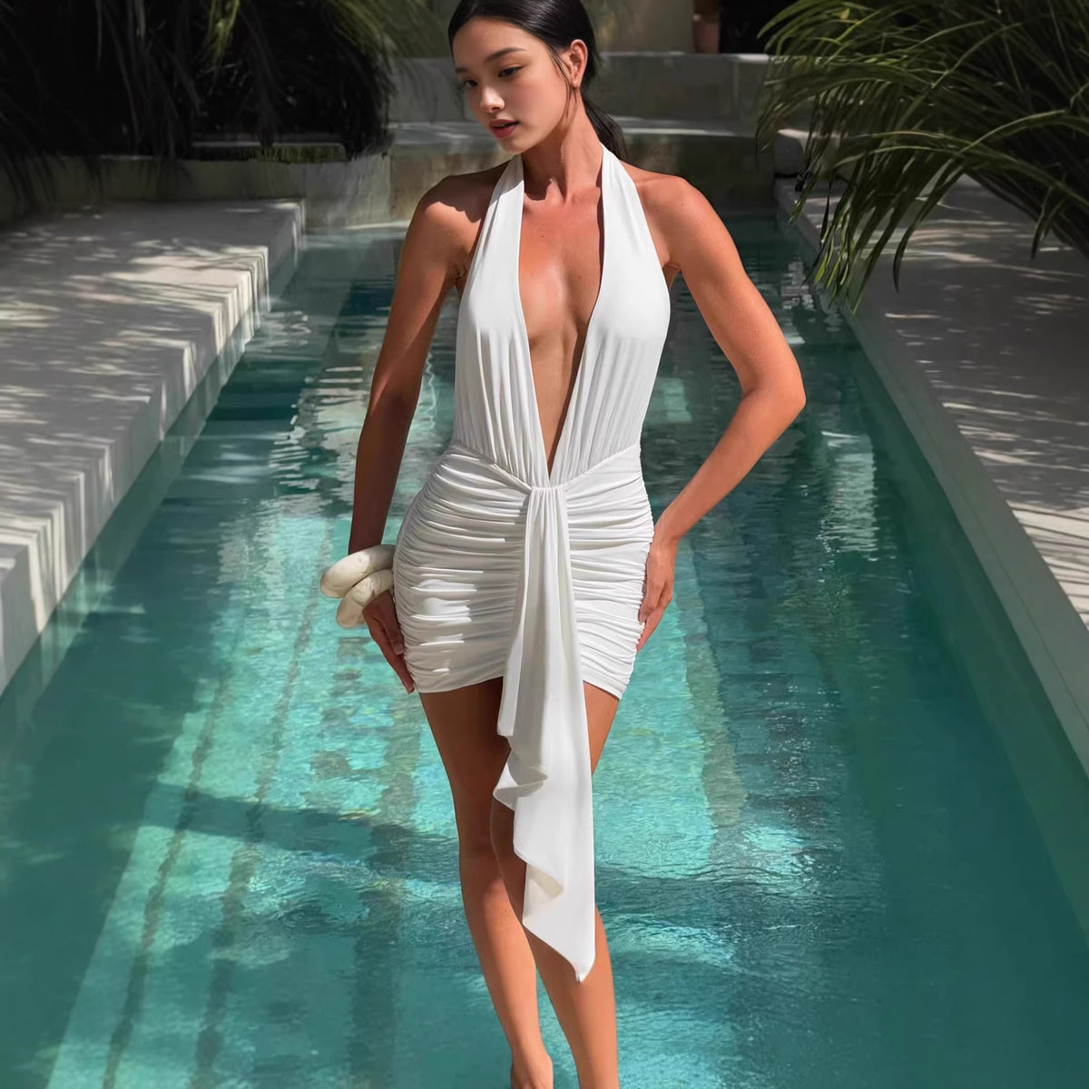 Halter-neck Cross-tie Backless Pleated Sheath Dress