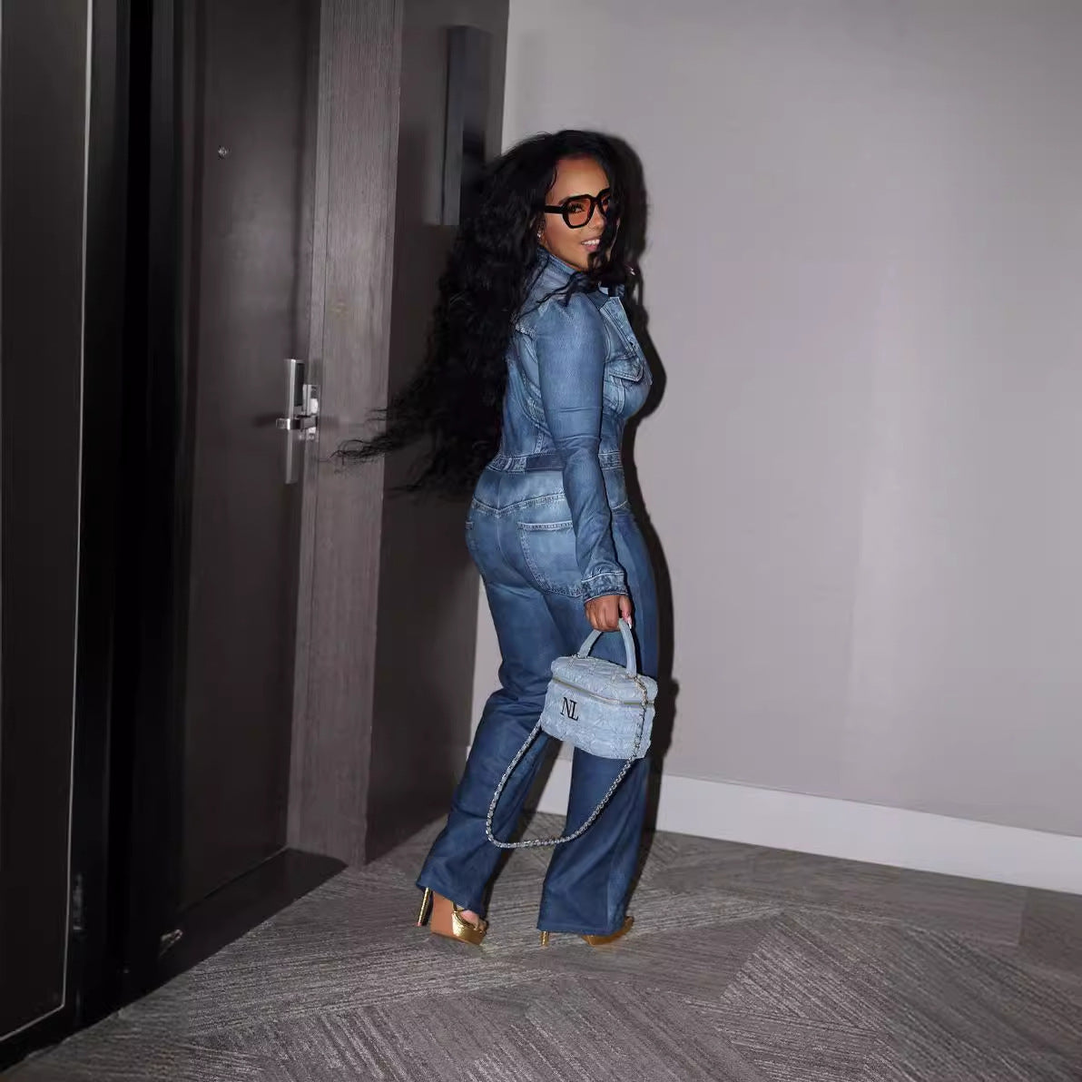 Chic Denim-Print Full-Length Jumpsuit with Pockets