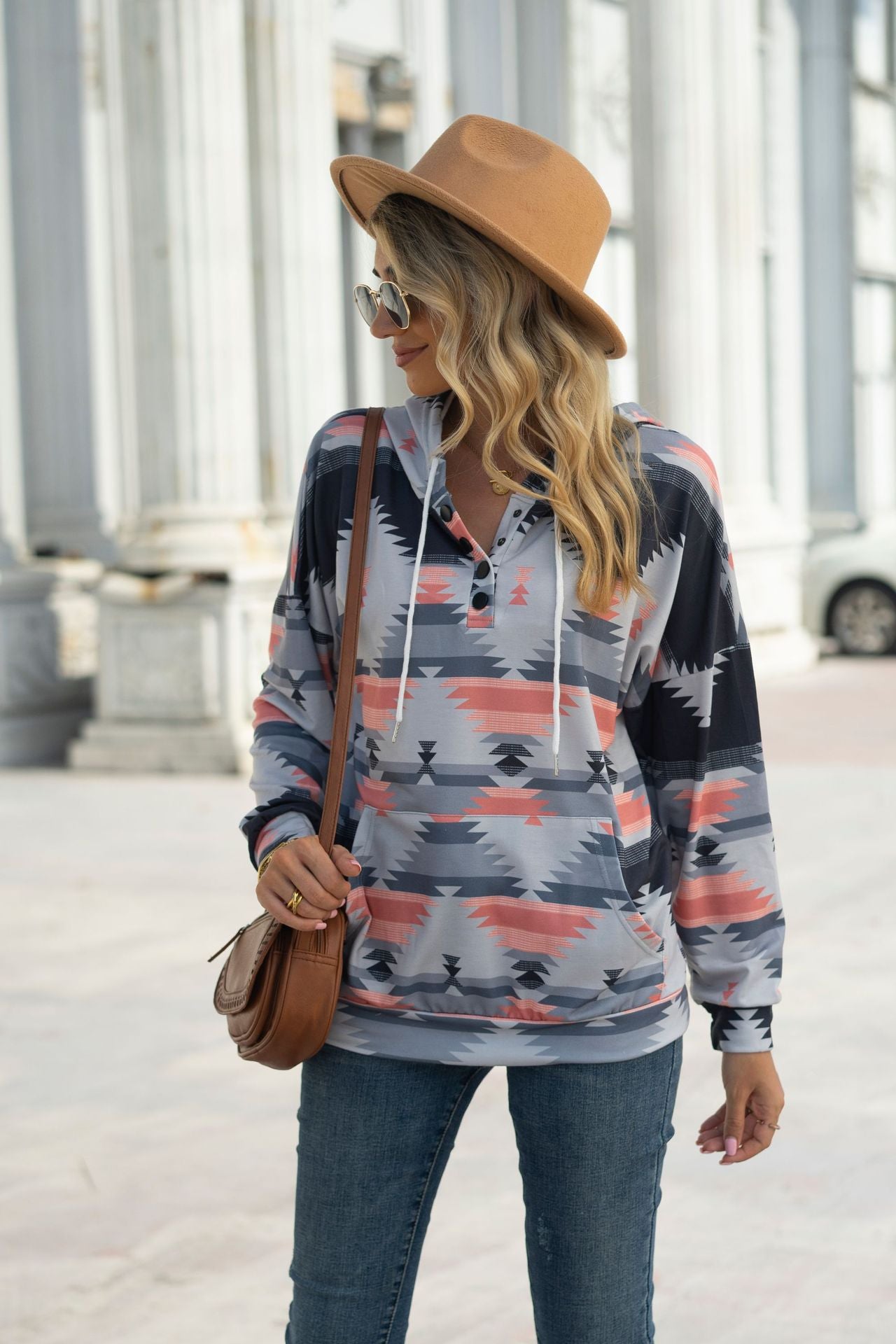 Geometric Pattern Long Sleeve Hooded Pocket Sweatshirt
