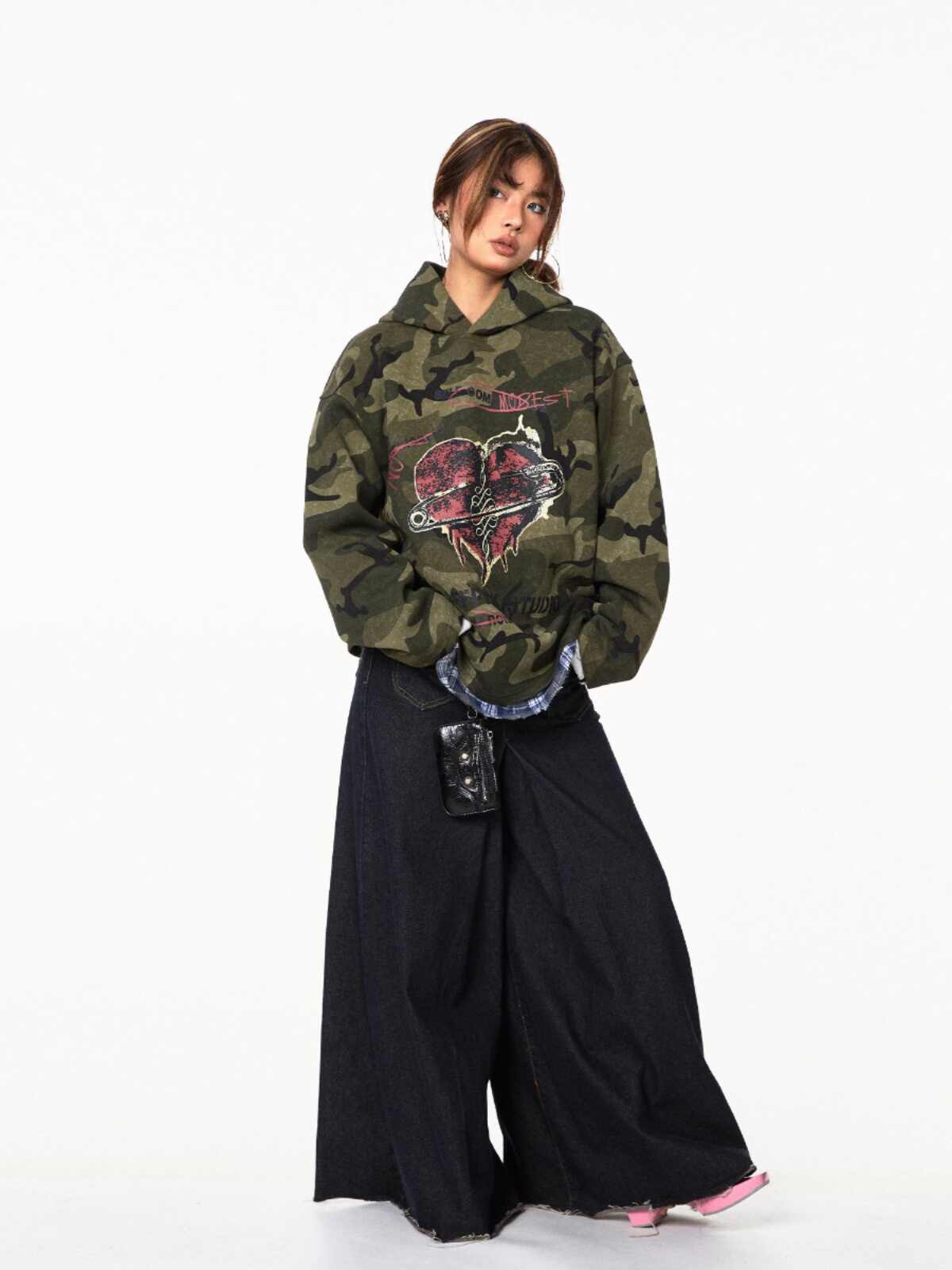 Retro Love Camouflage Hoodie Loose Pullover Top