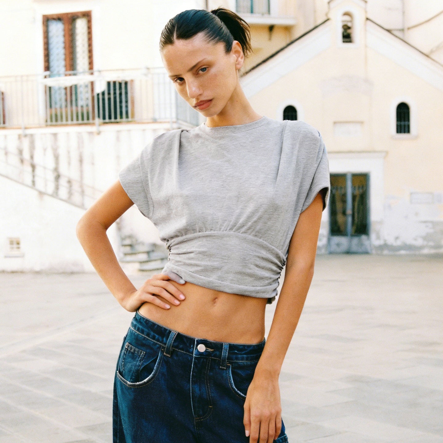 Cinched-waist Pleated Batwing-sleeve Midriff-baring Basic T-shirt