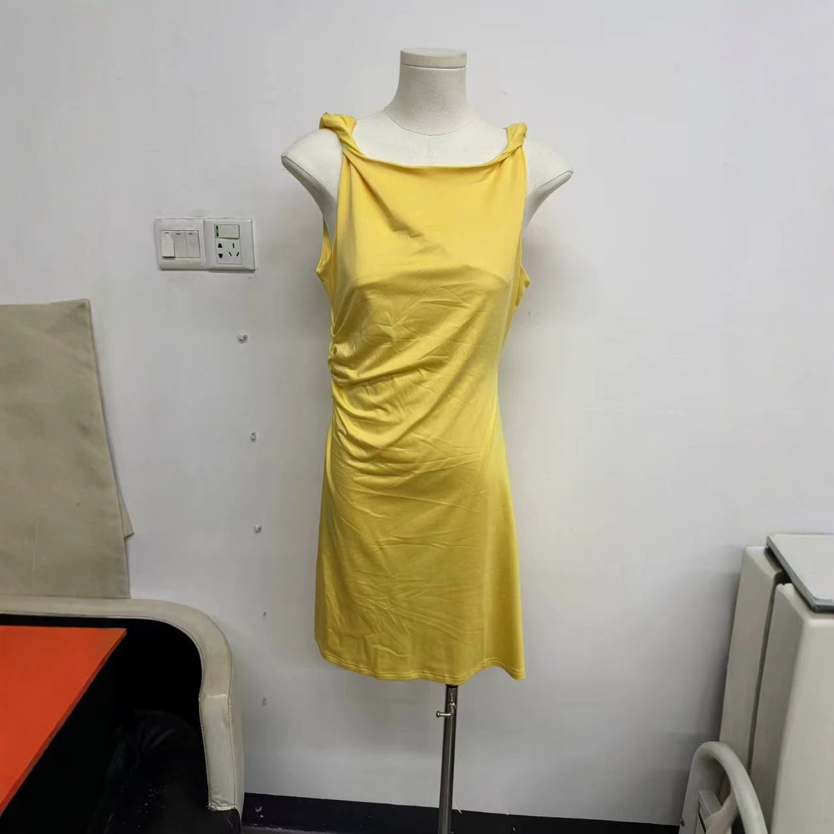 Summer Pleated Design Slimming Chic Short Skirt