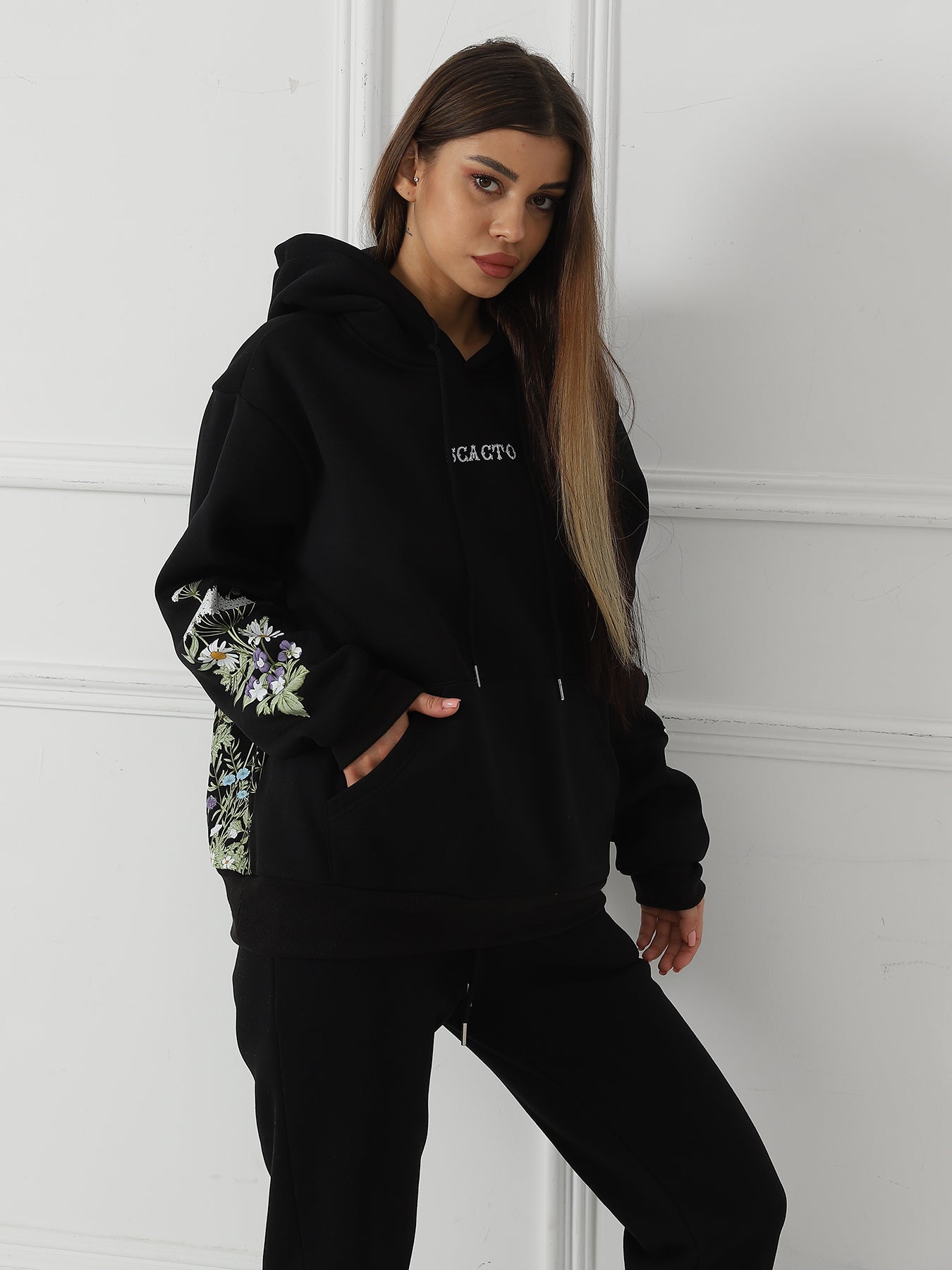 Women's Floral Long Sleeve Sweatshirt