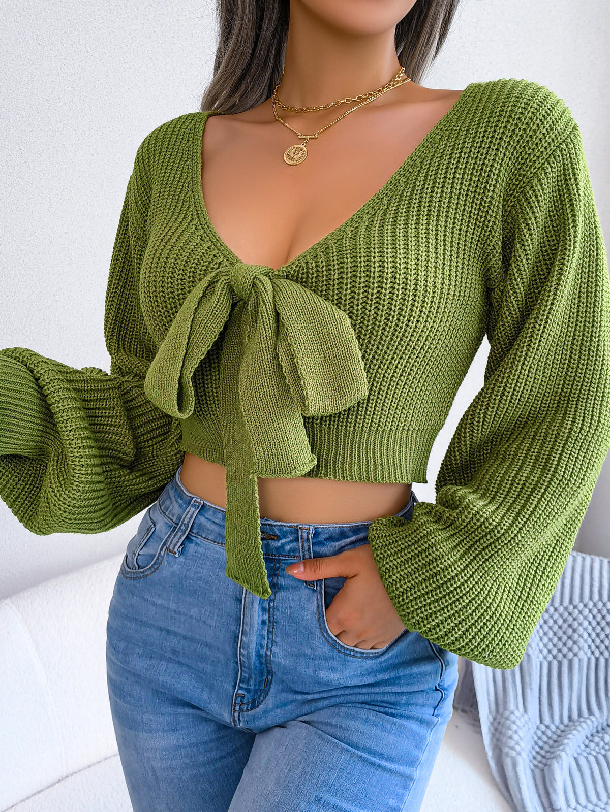 Women Fashion Bow V-neck Lantern Sleeve Cropped Sweater