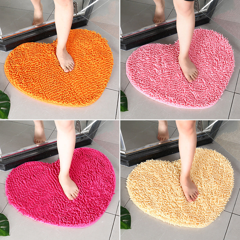 Chenille Bath Mat - Water Absorbent Non-Slip Heart Shaped Floor Rug