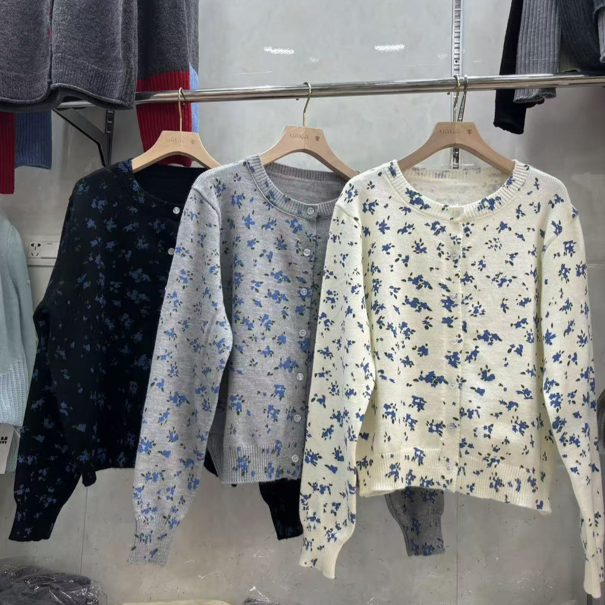 All-matching Youthful-looking High Quality Sweater for Women