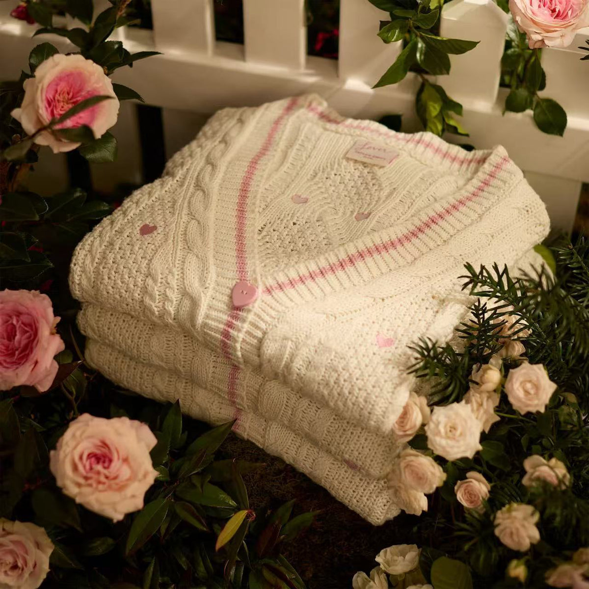 New Womens Sweet Heart-shaped Lover Sweater Knitted Cardigan