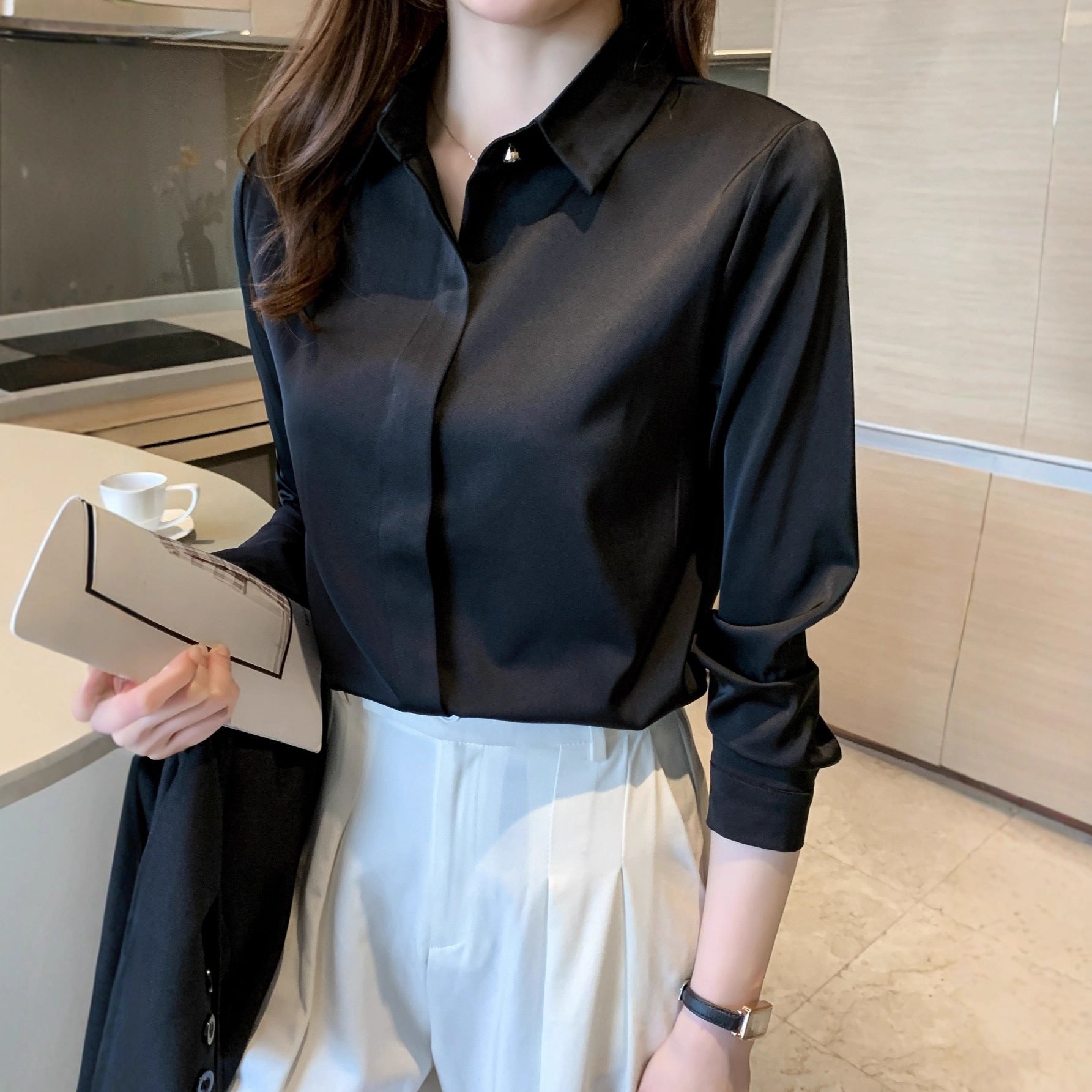 Womens Black Wrinkle-Resistant Shirt