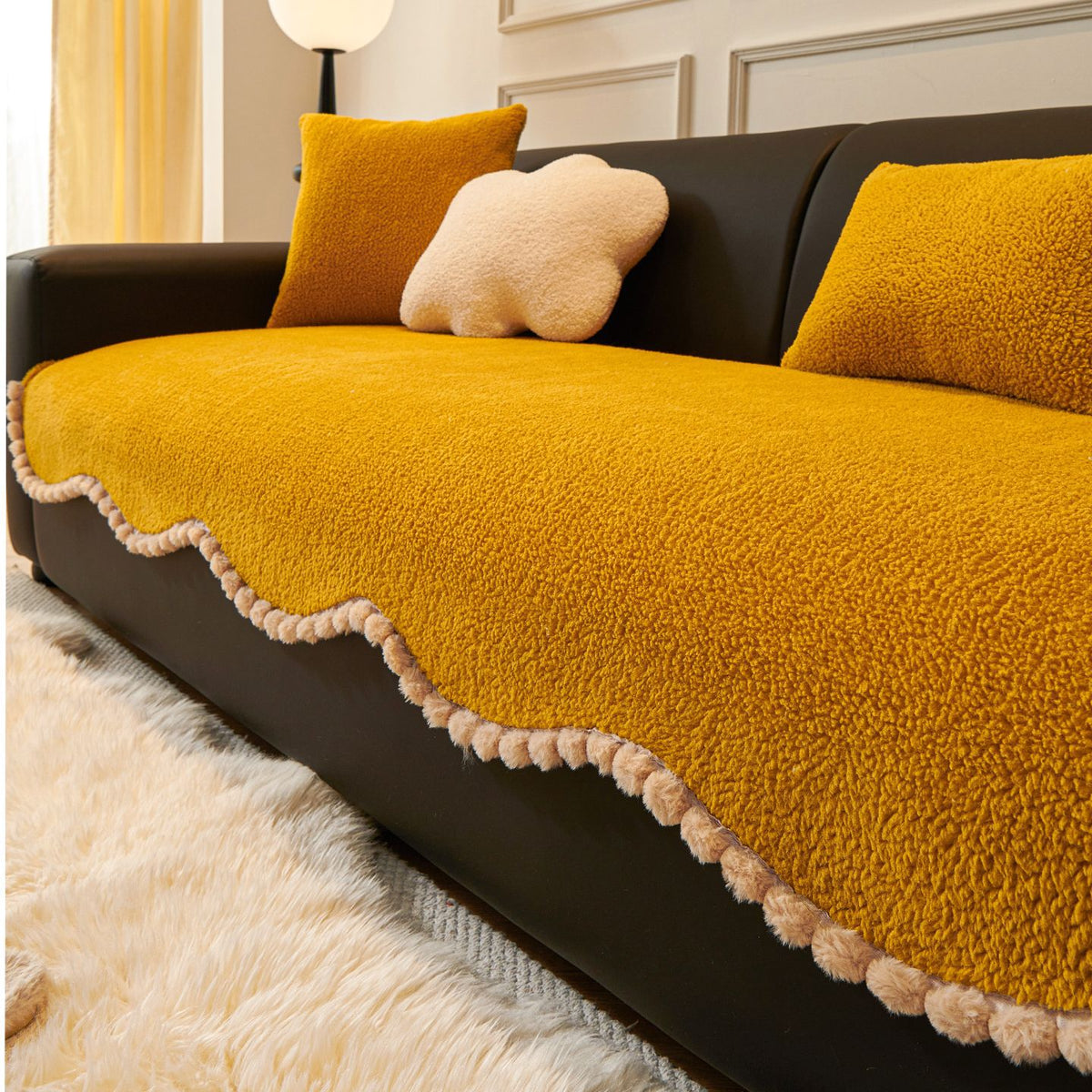 Fleece-lined Extra-thick Plush Sofa Cover