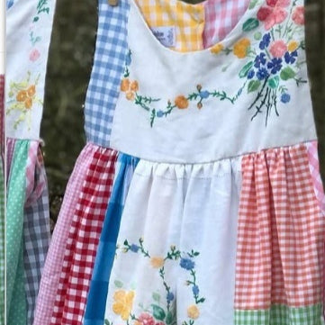 Womens Sleeveless V-neck Printed Dress