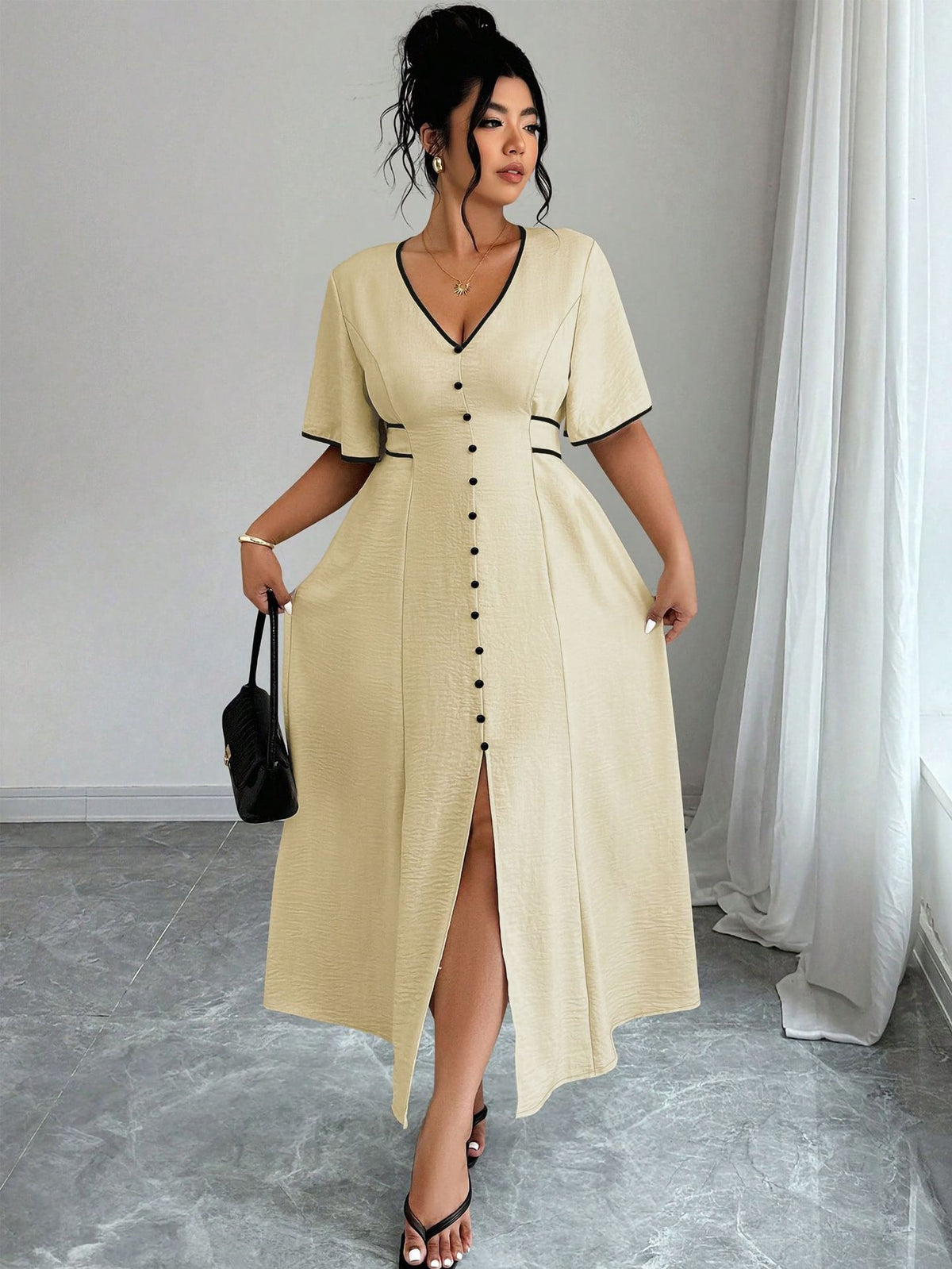 Elegant Plus-Size Contrast Slit Dress