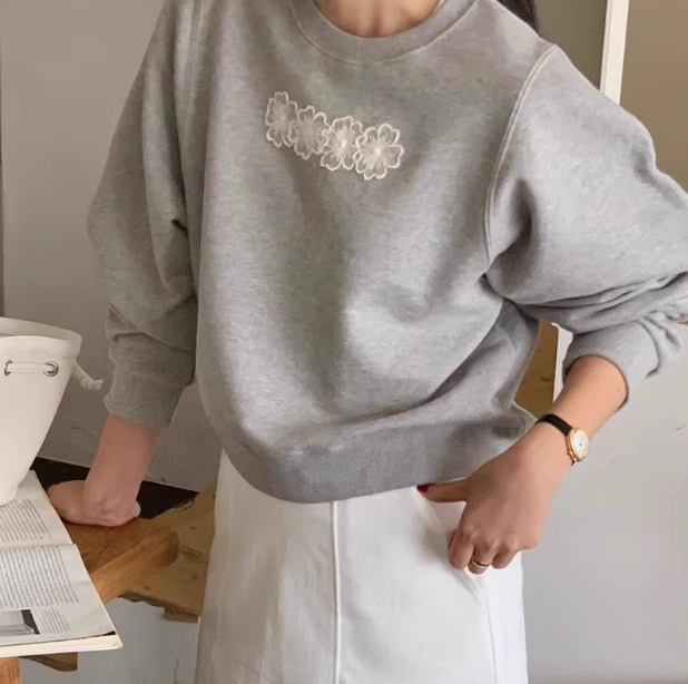 Floral Embroidered Long Sleeve Pullover Hoodie