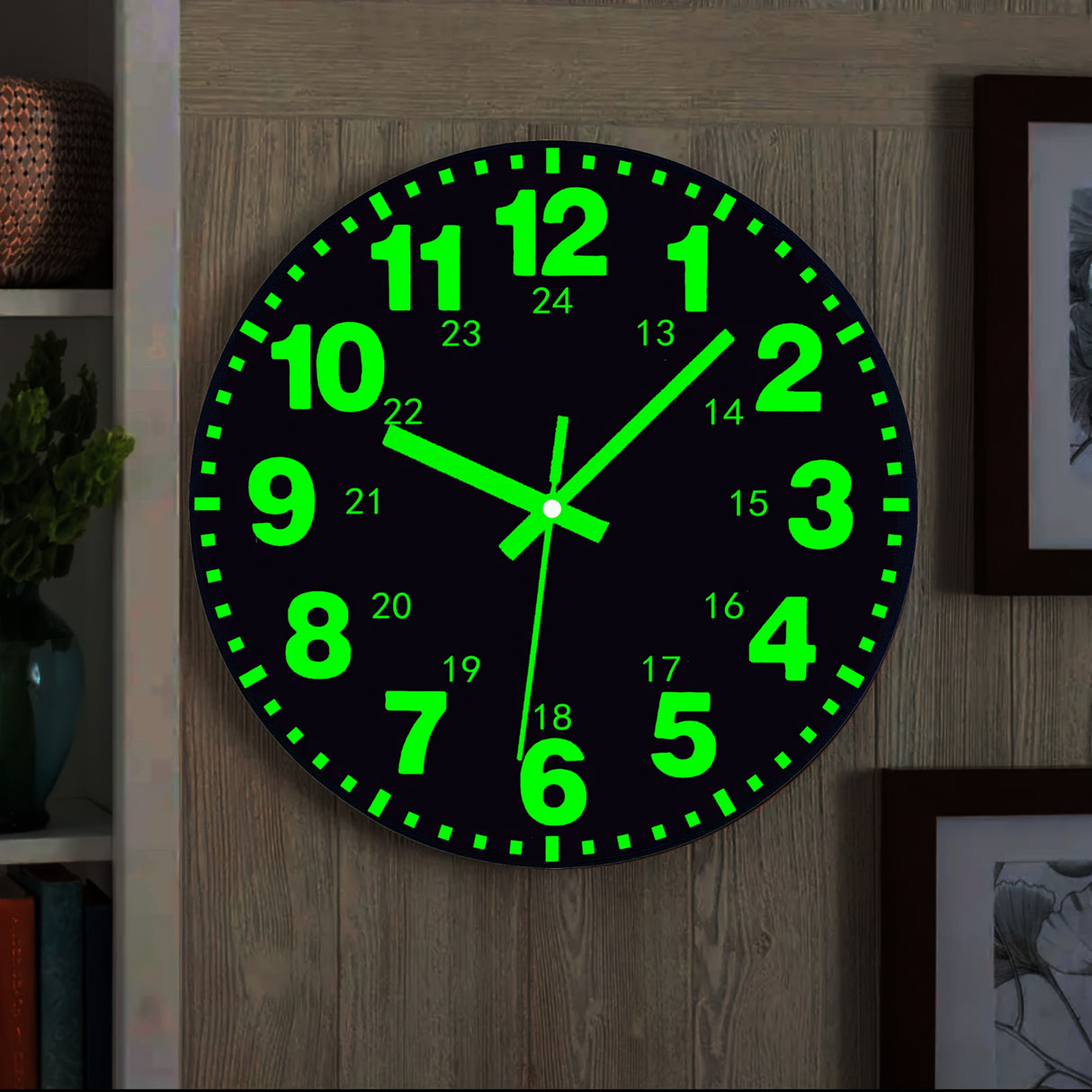 1Pc10-Inch Luminous Style Wall Clock, Green Numbers - Black Minimalist Modern Silent Without Ticking Sound, Large And Easy-To-Read Numbers, Battery-Powered (AA Batteries Not Included), Suitable for Living Room, Bedroom, Kitchen Decoration.