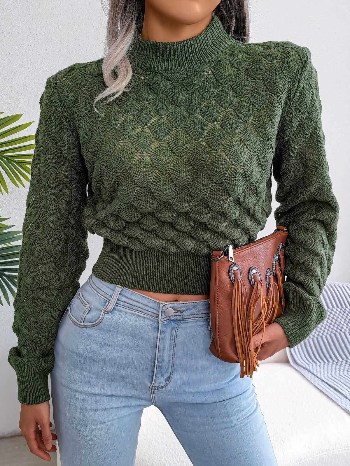 Women 3d Diamond Knit Long Sleeve Cropped Sweater