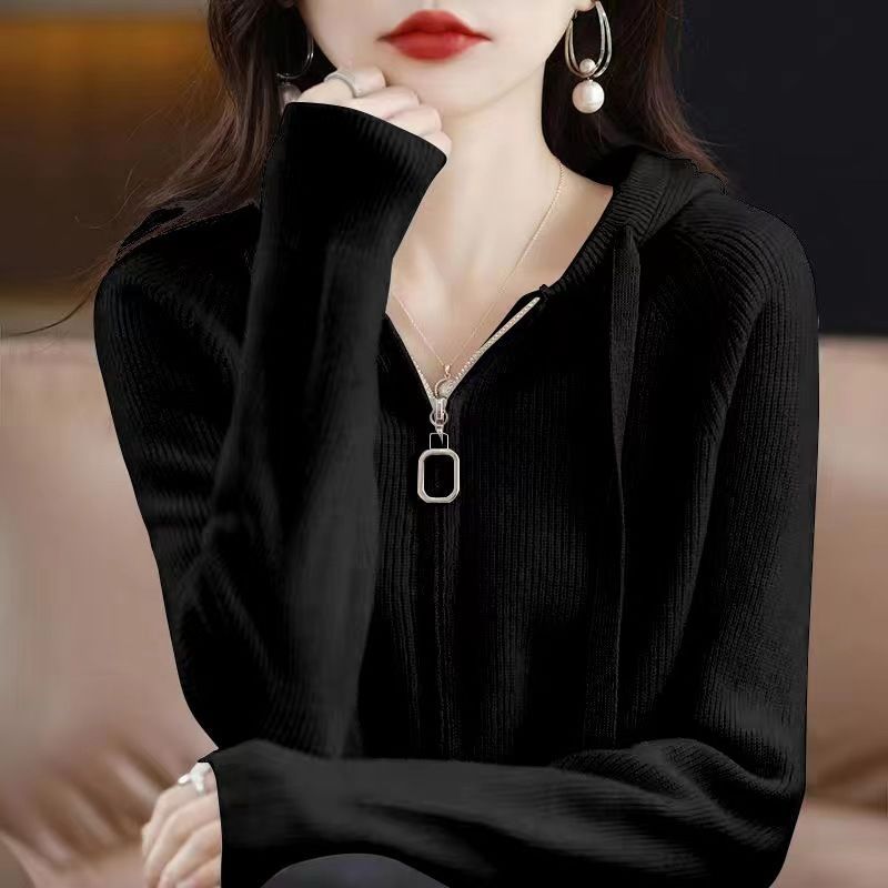 Womens Loose-fit Zip-up Hooded Outer Sweater