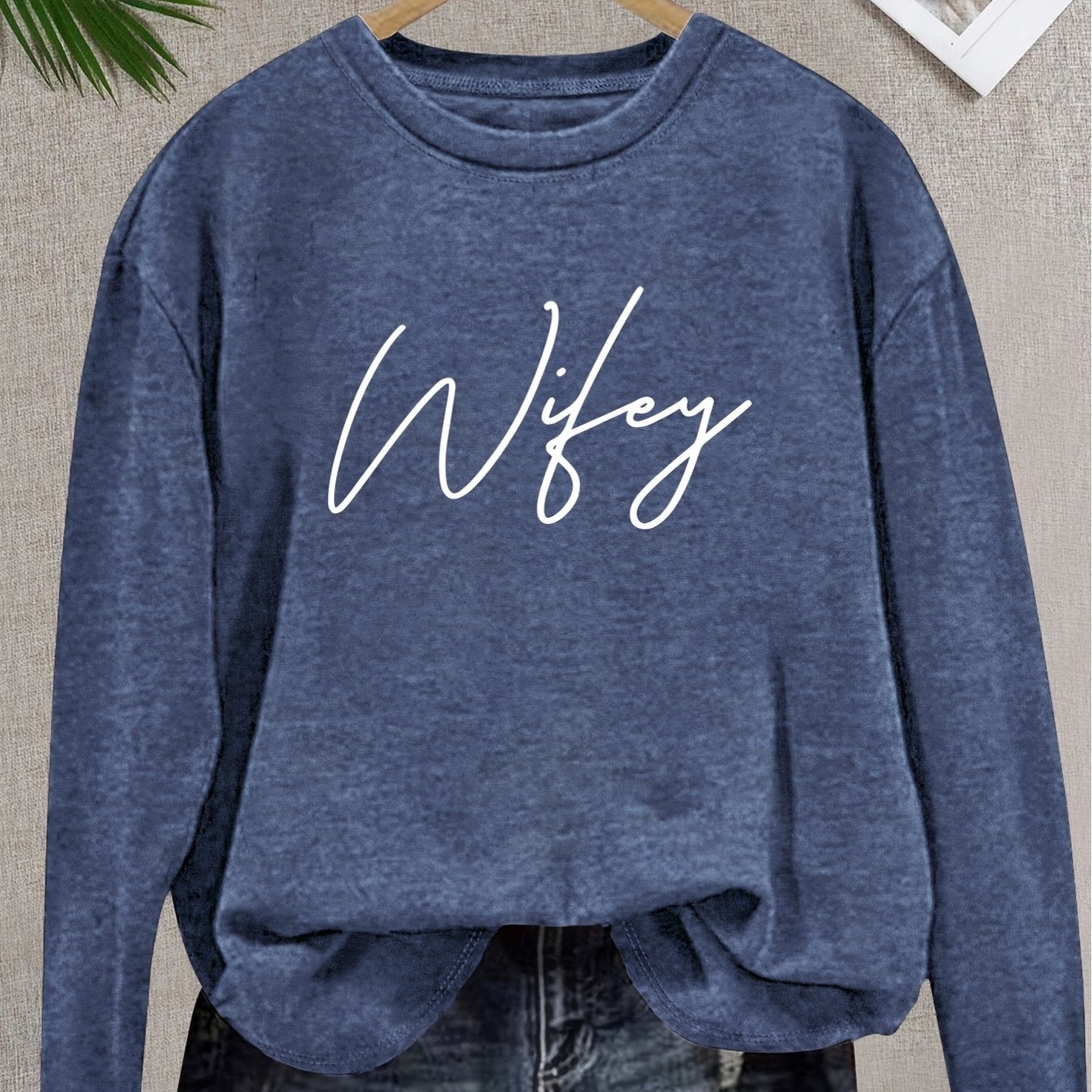 Women's Plus Size Long Sleeve T-Shirt with Letter Print