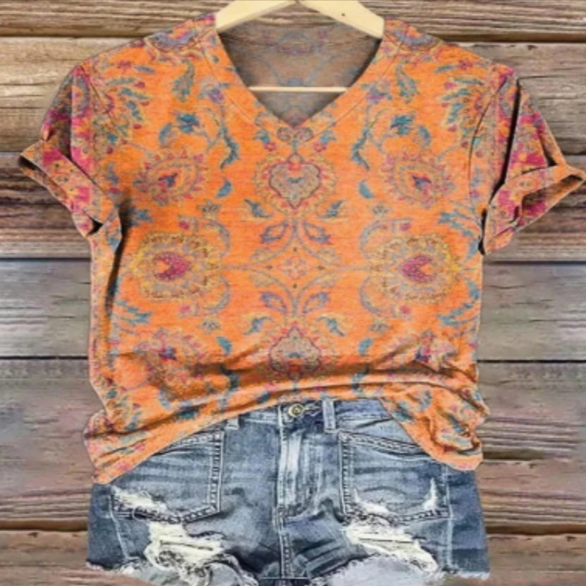 V‑Neck 3D Print Tee – Loose Fit, Orange, Short Sleeve
