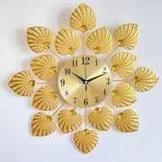 1pc Elegant Golden Metal Wall Clock, Silent Non-Ticking Round Decorative Timepiece, AA Battery Operated (Not Included), for Living Room, Bedroom, Kitchen, Office, Clock for Living Room