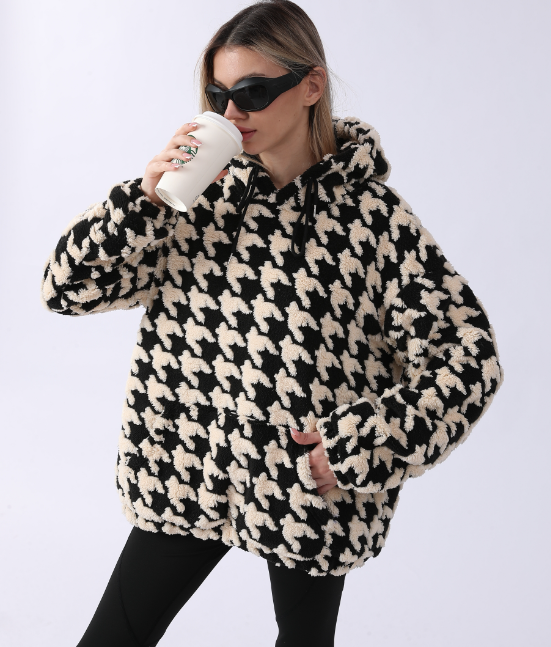 Cozy Fleece Women's Hoodie for Everyday Comfort