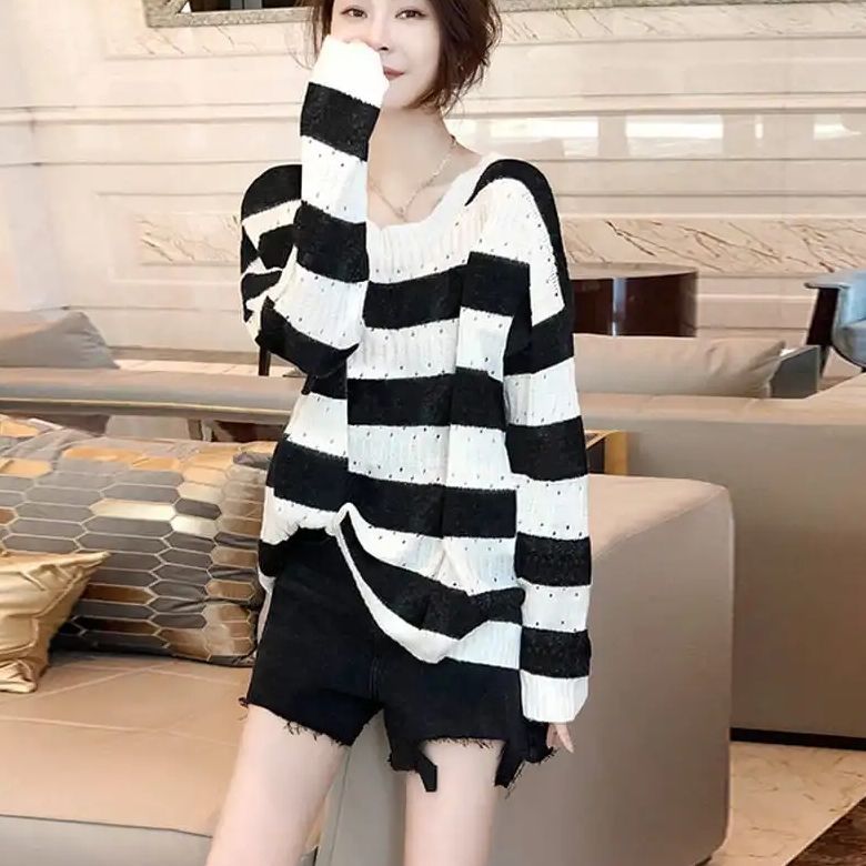 Lightweight Figure-flattering Striped Sweater for Plus-size Women This Summer