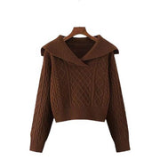 Womens Retro Short Sweater with a Large Lapel