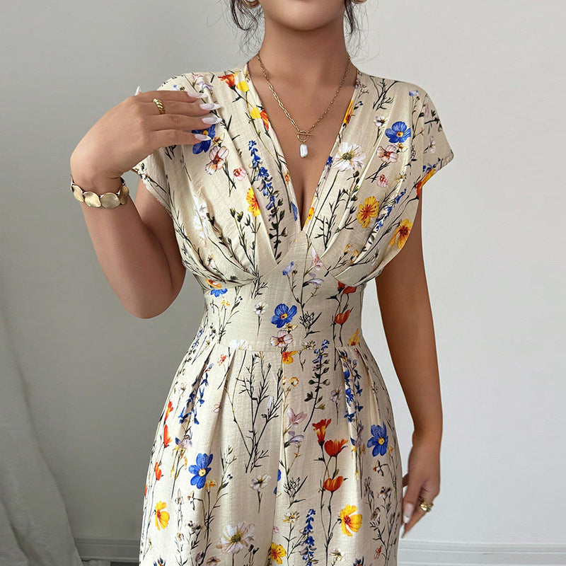 Chic Waist-Cinching Wide-Leg Short Sleeve Romper