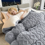 1pc Super Soft All Seasons Heavy Quilt Double-sided Static Electricity Protection Keep Warm Machine Washable Suitable Bedroom Hotel Guest Room(No Pillowcase Or Pillow Core Included)