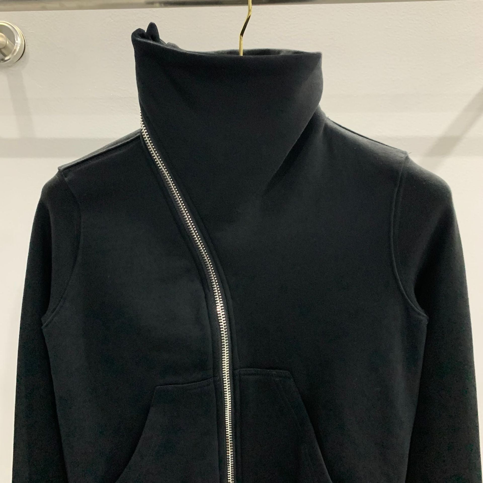 Edgy Oblique Zip Turtleneck Cotton Sweater Coat