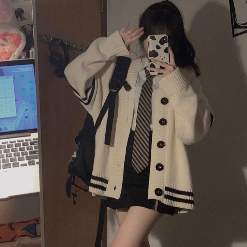 Design-focused Relaxed-fit Preppy-style Long-sleeve Knitted Cardigan