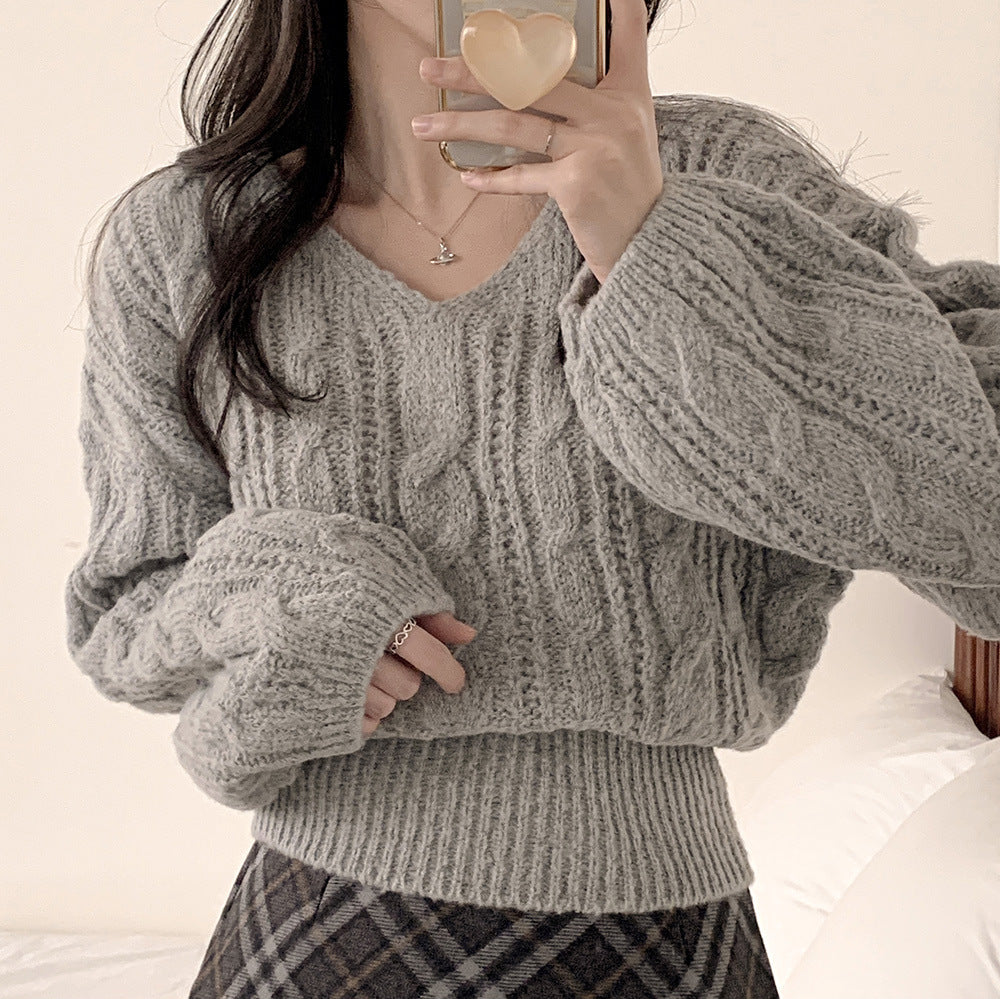 New Korean-style Relaxed-fit Solid-color Cable-knit Sweater with Lantern Sleeves