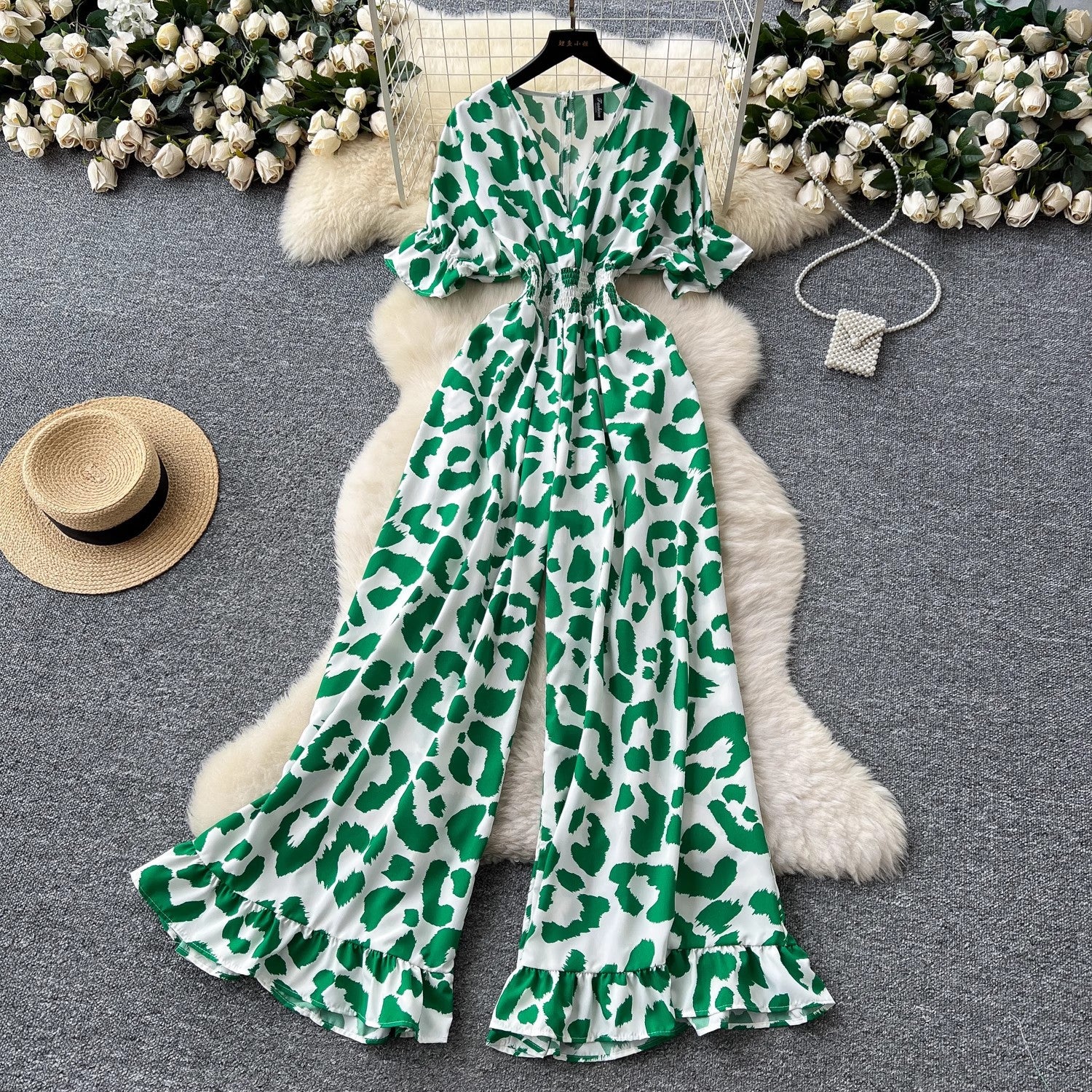 Chic V-Neck High-Waist Wide-Leg Printed Jumpsuit