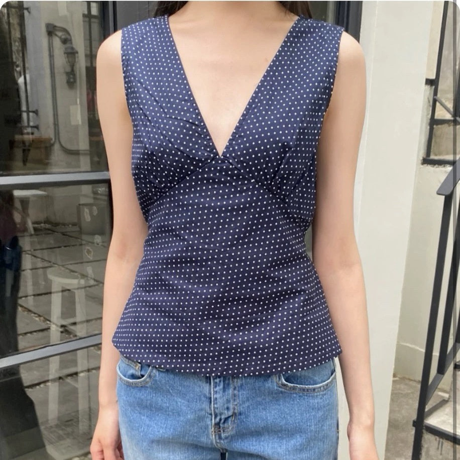 Navy Polka Dot V‑Neck Slim Fit Cotton Top – Tight Waist, Short Sleeve