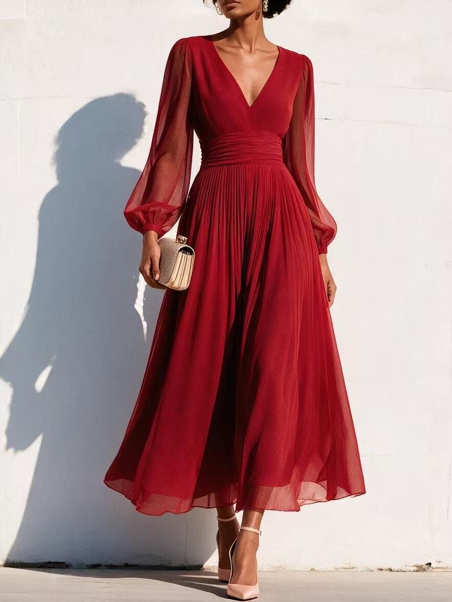 Fitted-waist Figure-flattering Pleated Dress
