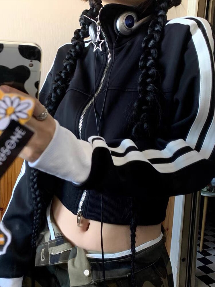 Women's Slim Crop Long-Sleeve Sweater