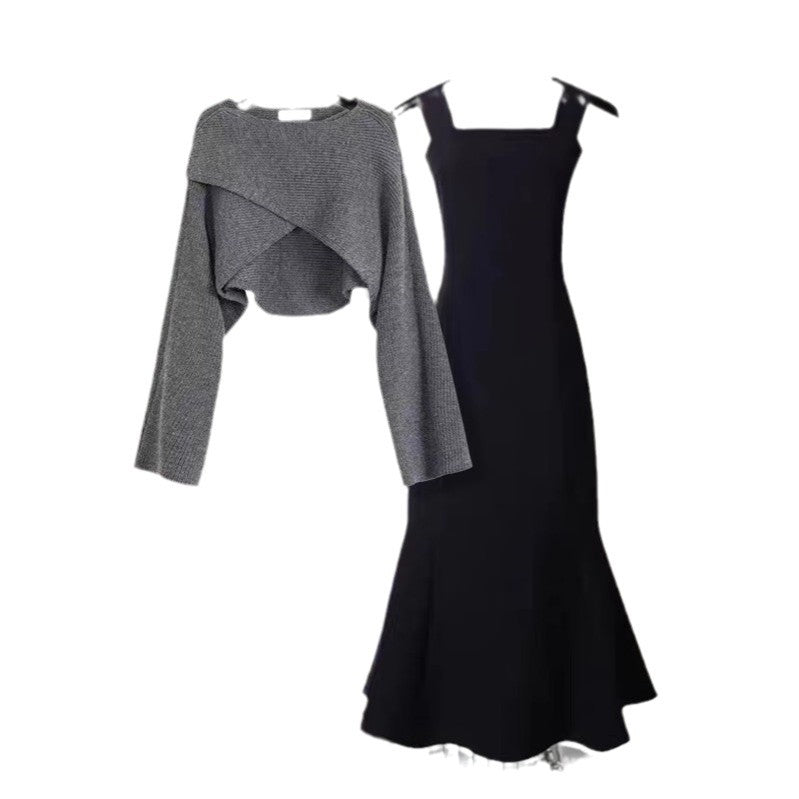 Knitted Cropped Sweater for Outerwear in Winter