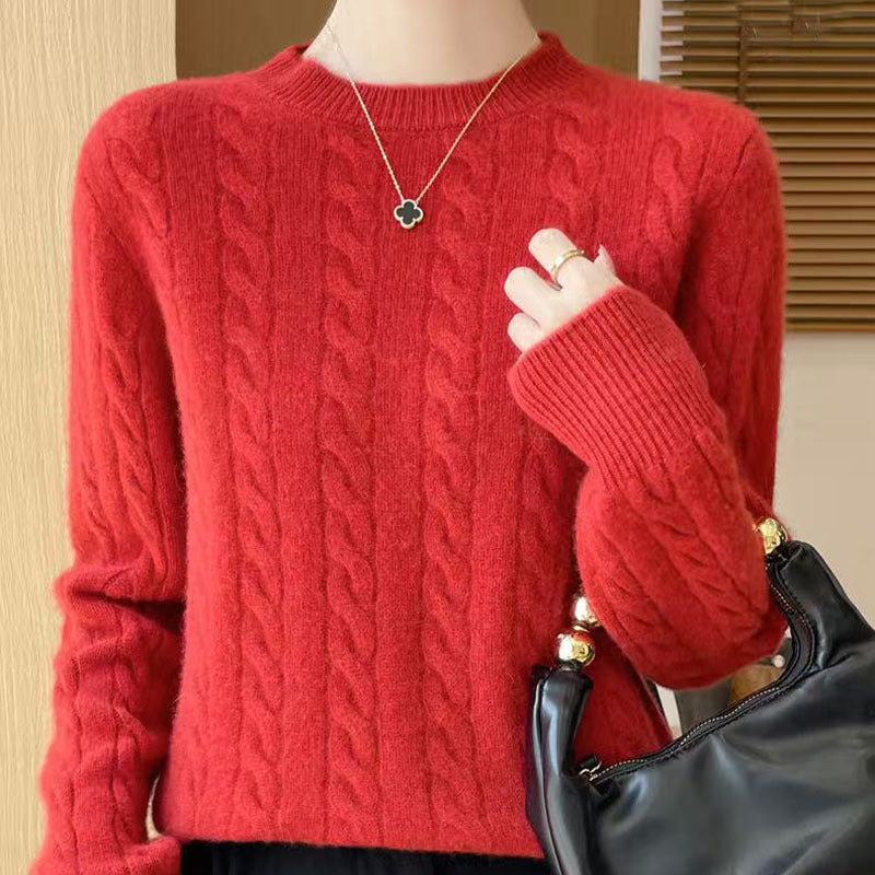 Loose and Sweet Cable-knit Crewneck Sweater