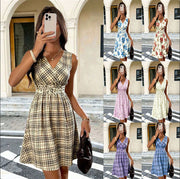 Women's Casual and Versatile V-neck Printed Dress