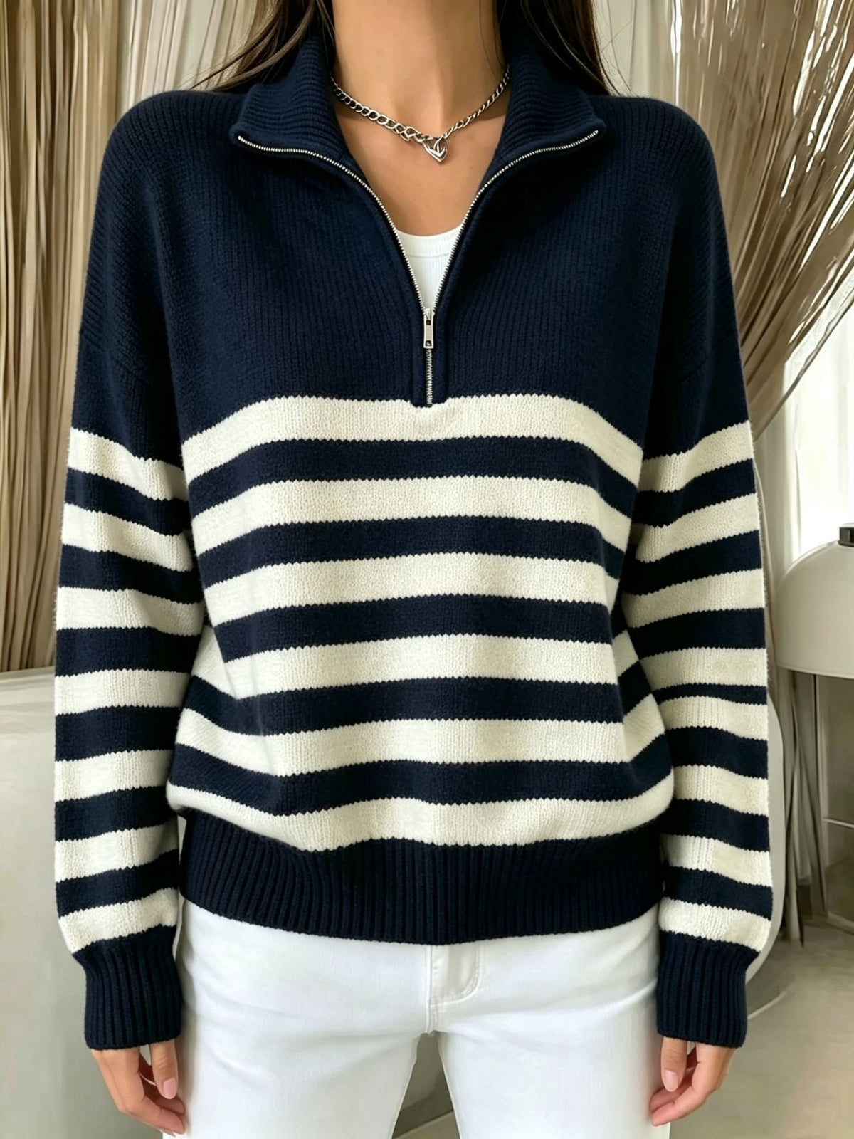 Womens Color-block Sweater with a Half-chain-link Pattern