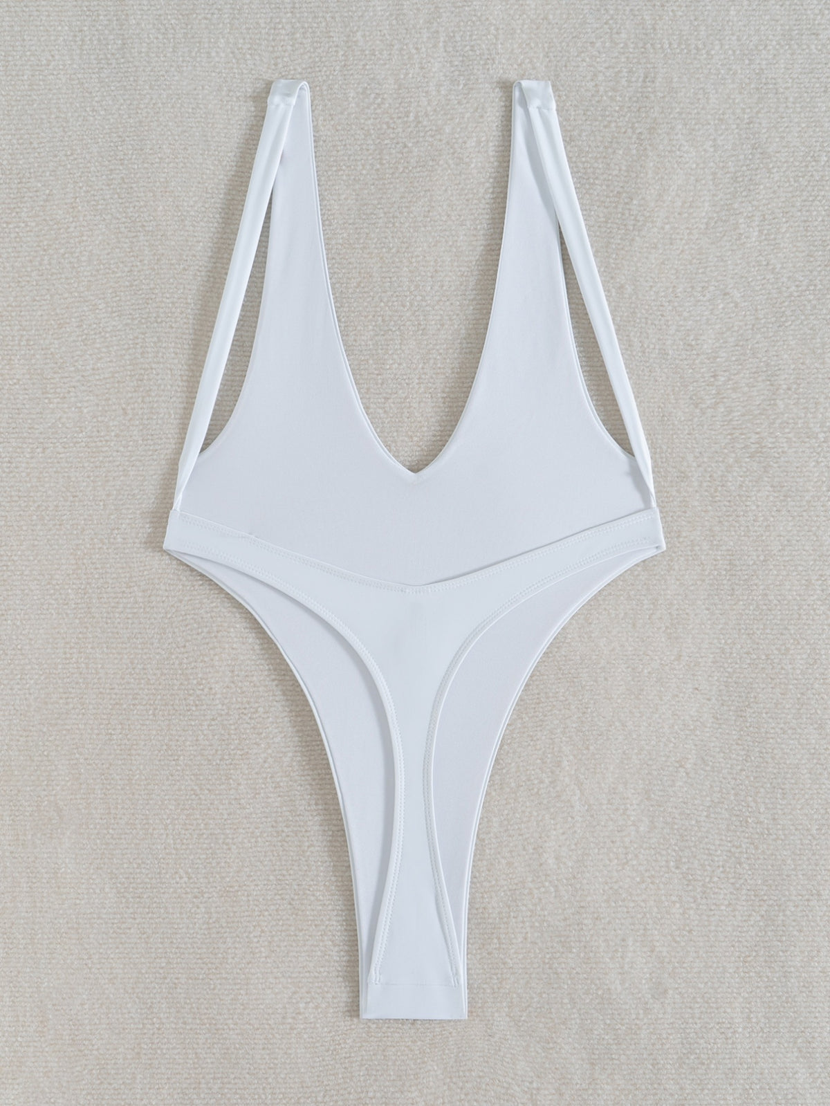 Sleek Solid Color One-Piece Swimsuit for Beach & Pool