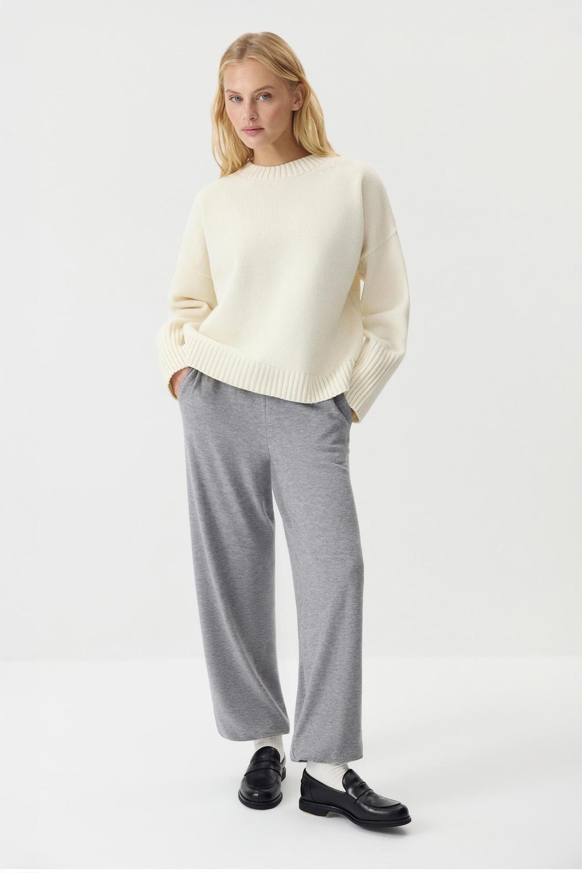 Loose-fit Crew-neck Pure Cotton Knit Lazy-style Sweater for Women