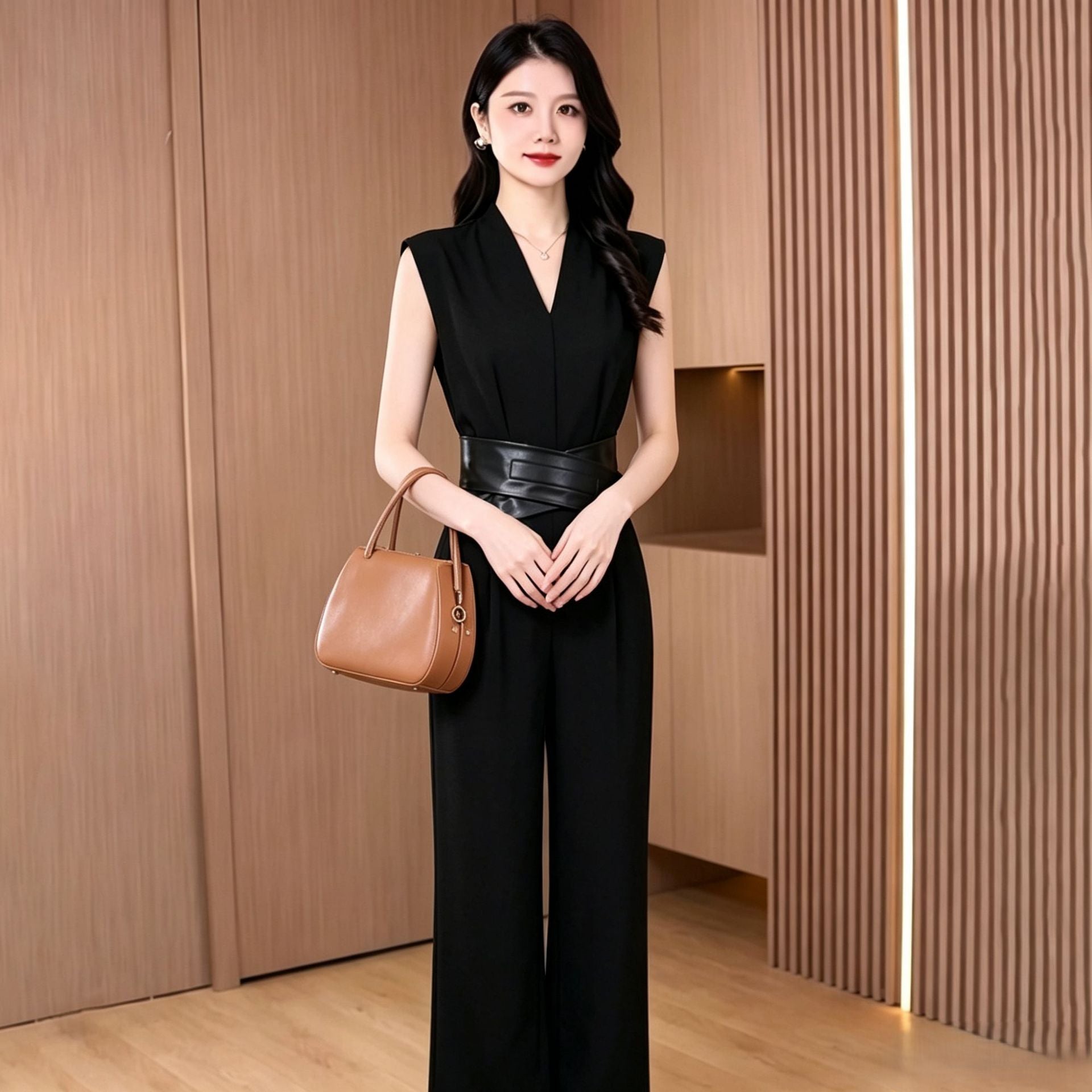 Chic Black V-Neck Sleeveless High-Waist Summer Jumpsuit