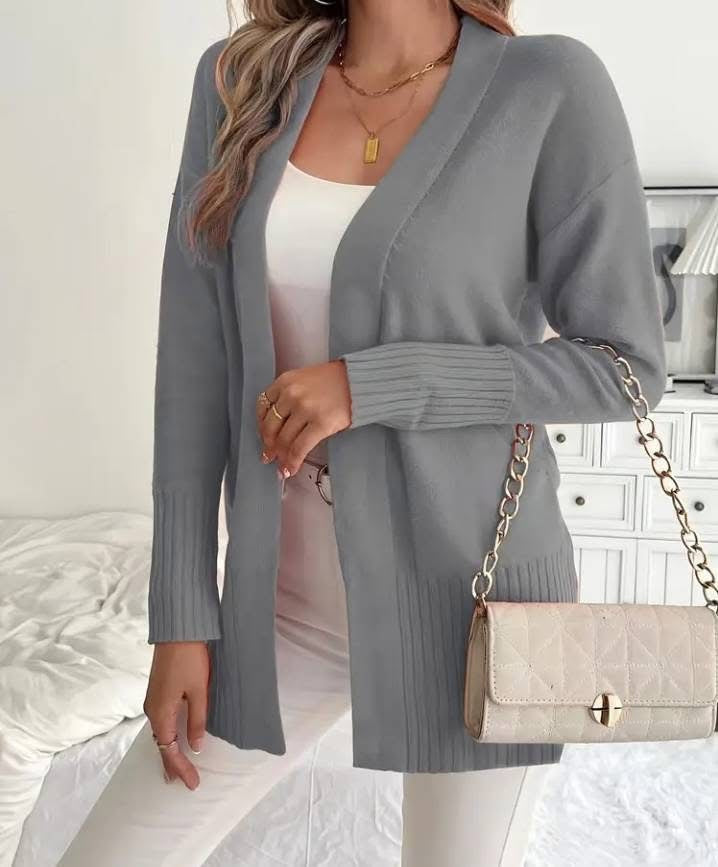 European and American Plus-size Women's Solid Color Large Pocket Sweater Coat