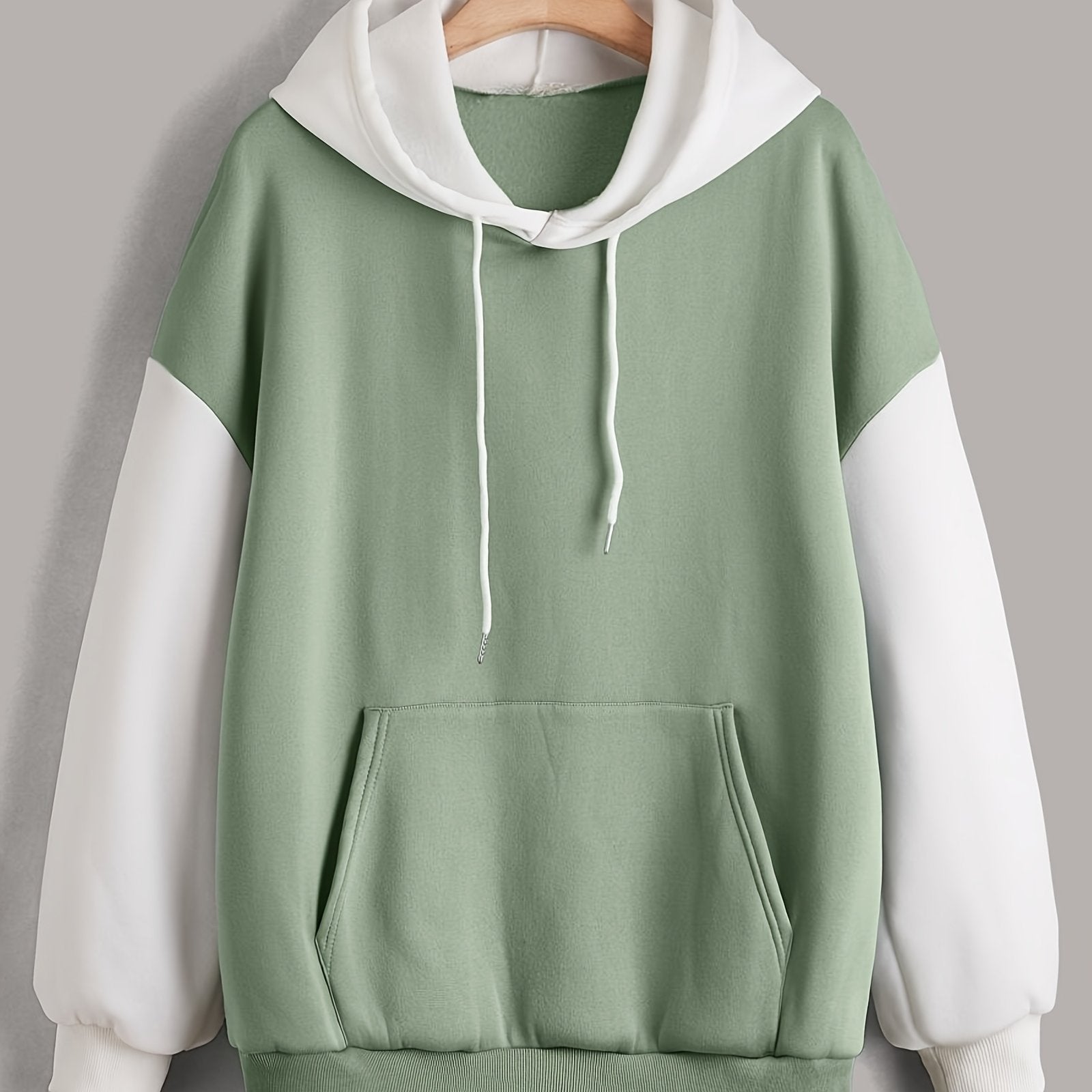 Plus Size Color-Block Hoodie with Front Pocket, Drop‑Shoulder Drawstring and Fleece Long‑Sleeve Pullover