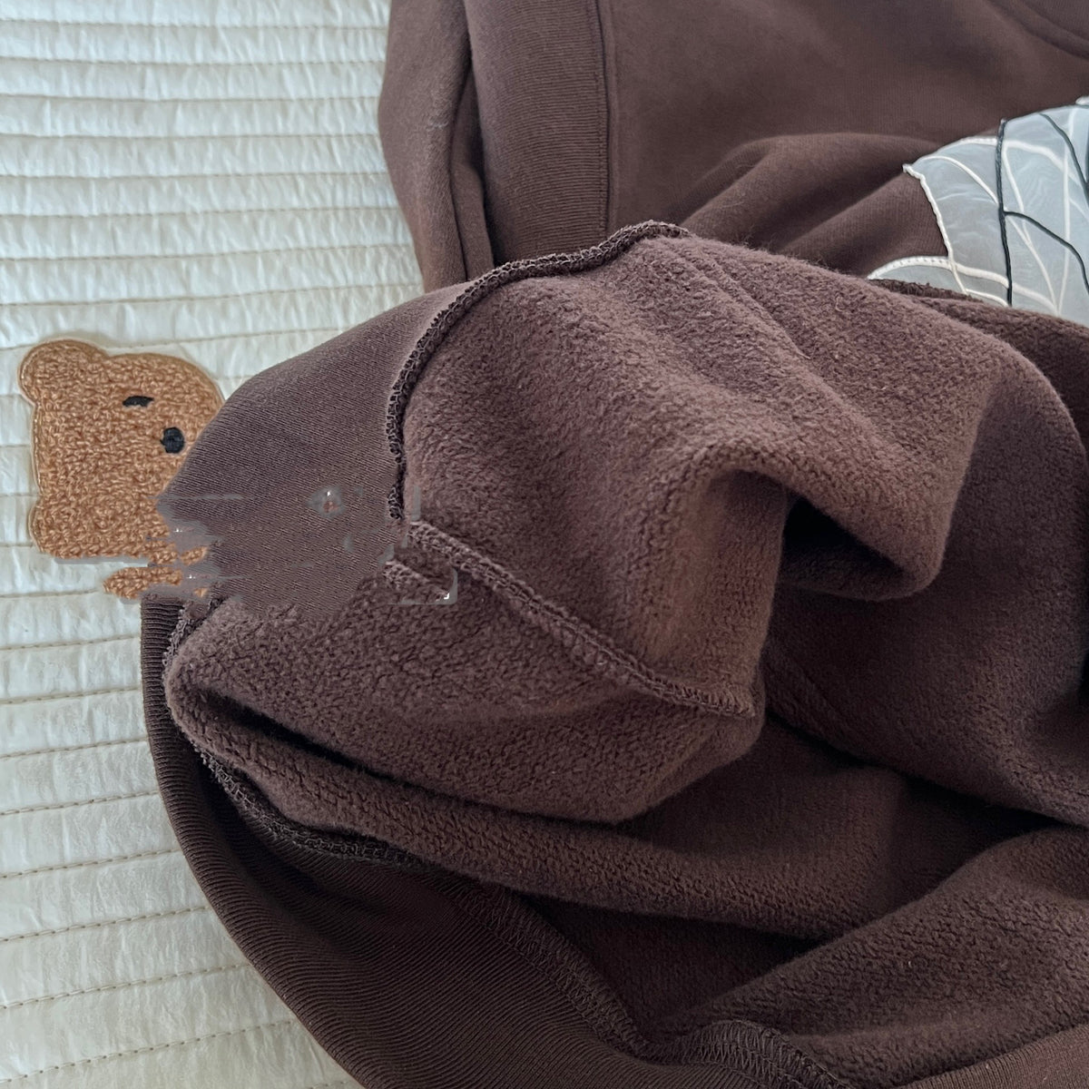 Cute Bee Pocket Hoodie Casual Cotton Sweatshirt