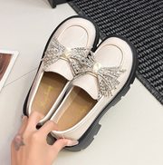 Shiny Flat Shoes