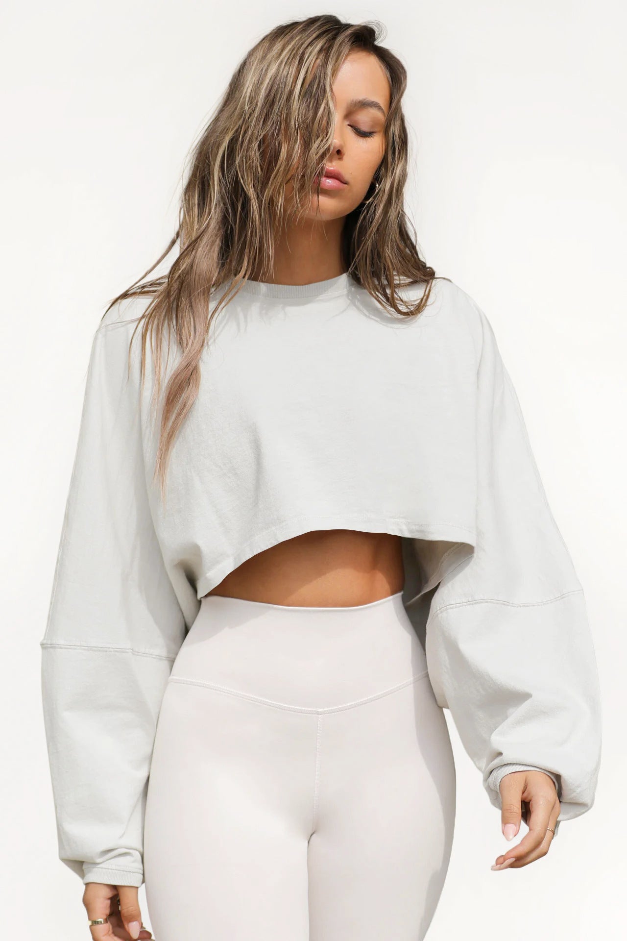 Chic Distressed Round Neck Women's Pullover Sweater