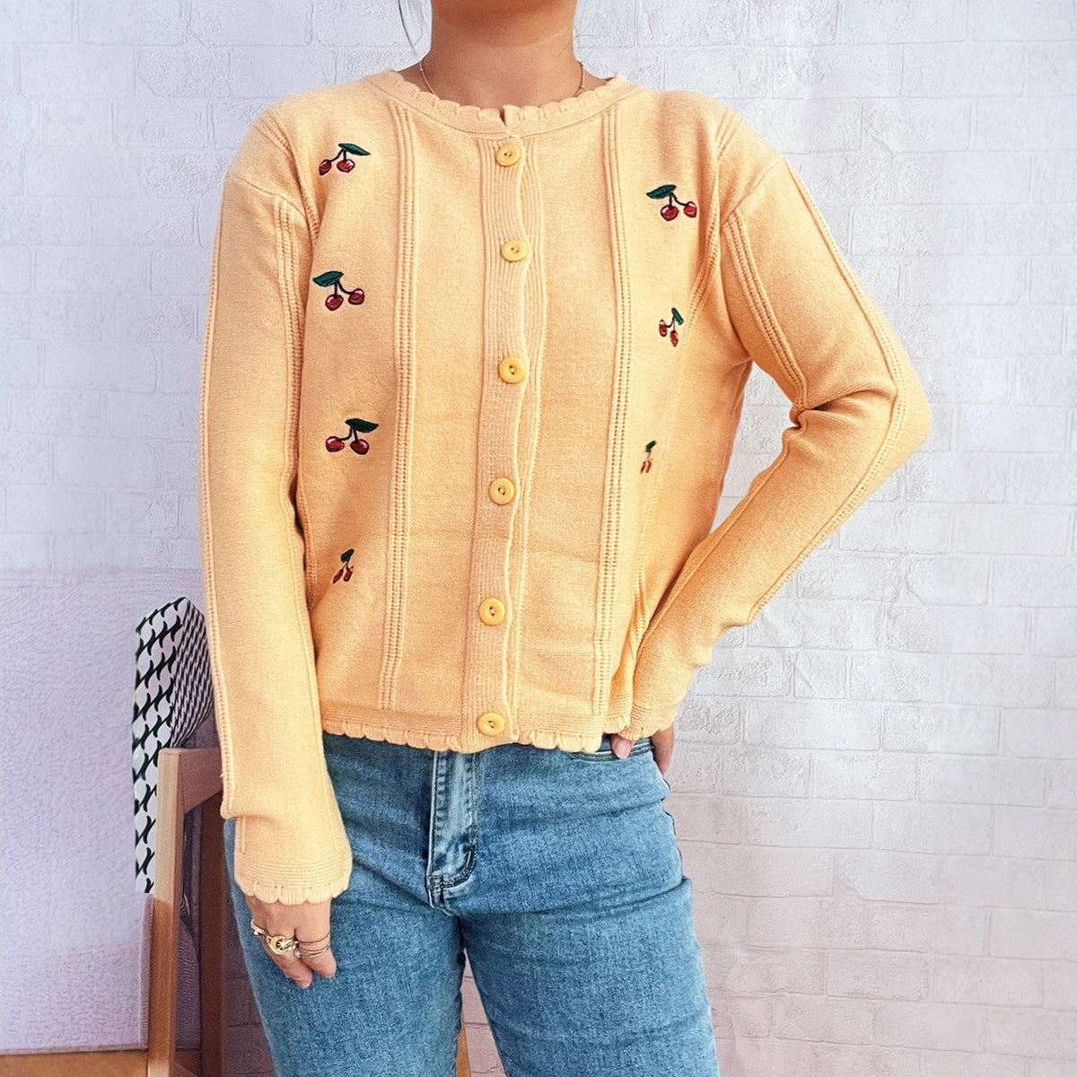 Cherry Embroidered Cute Style Wavy Round Neck Single-breasted Sweater Cardigan